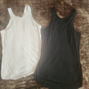 Size 4 Hold Tight tanks